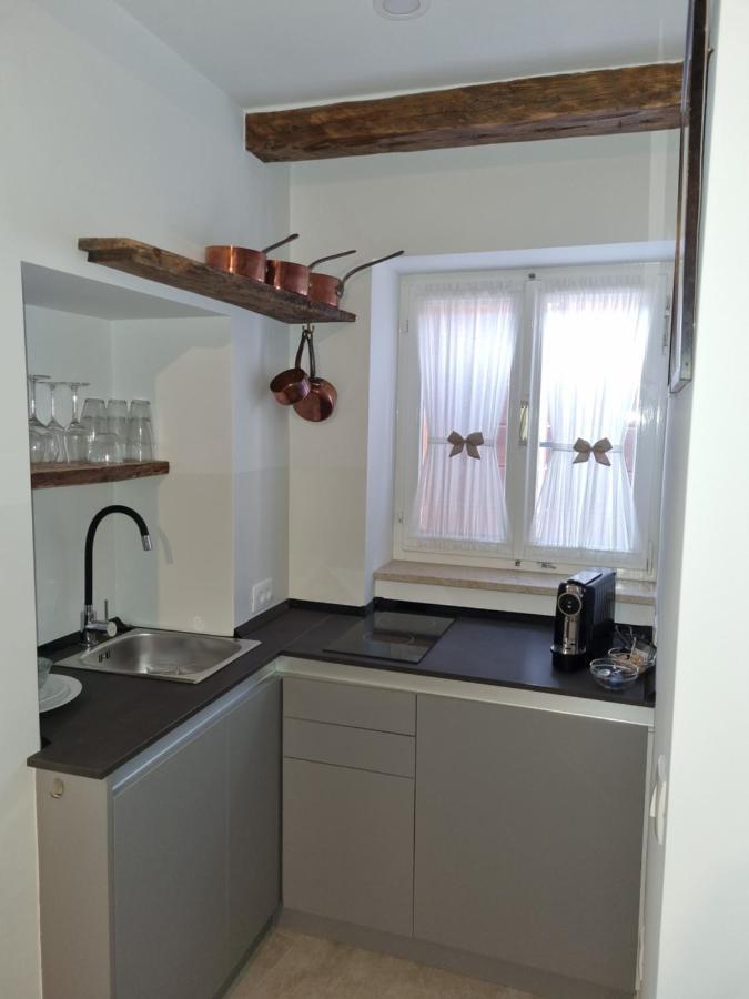 Apartmani Ulika 巴莱 外观 照片
